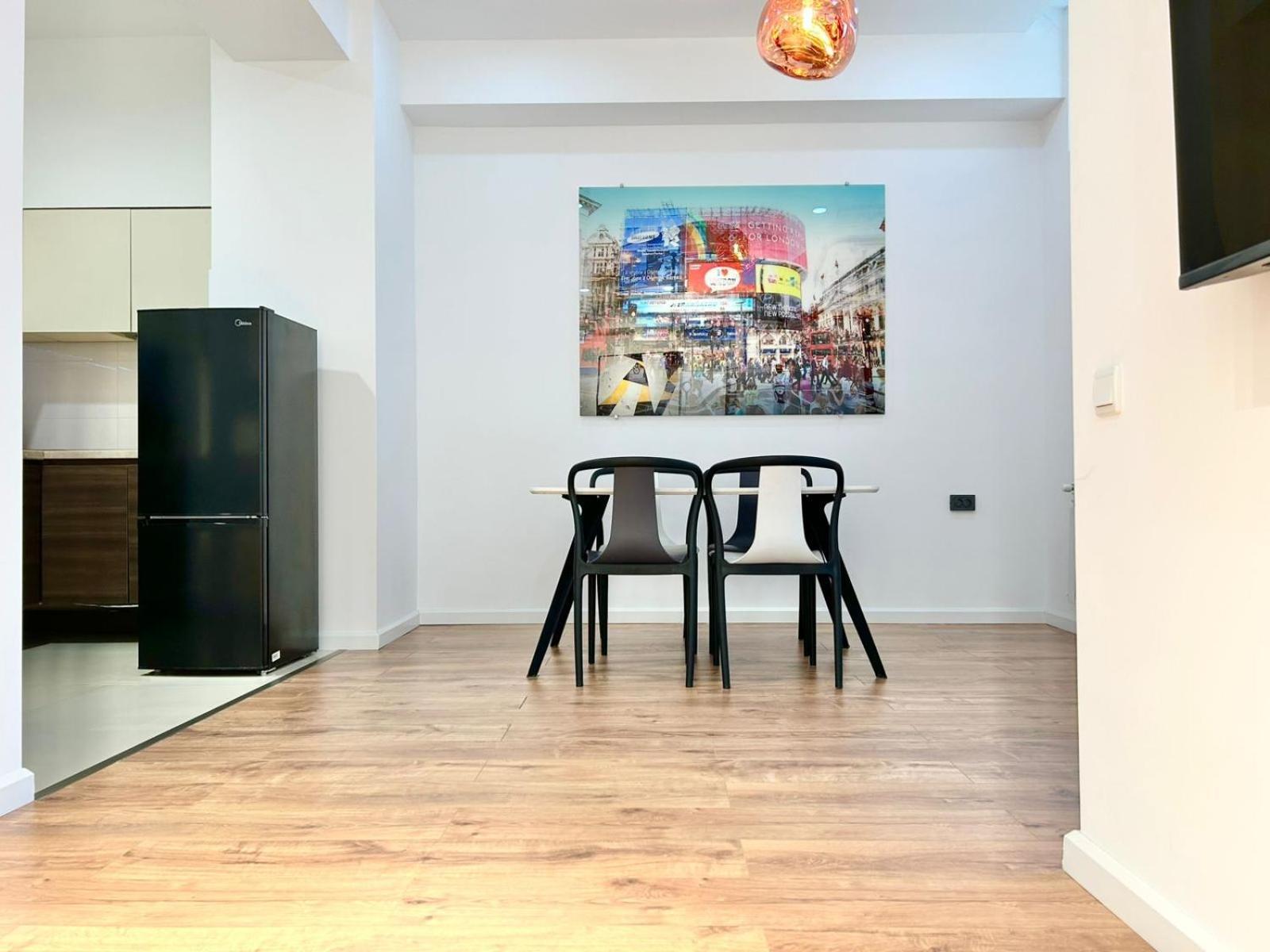City Center - Next To Holiday Inn -2Br Apartment 트빌리시 외부 사진